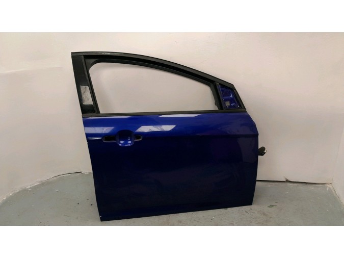 PUERTA DELANTERA DERECHA FORD FOCUS AZUL 2015