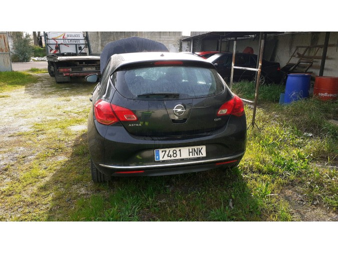 Intercooler OPEL ASTRA 2013