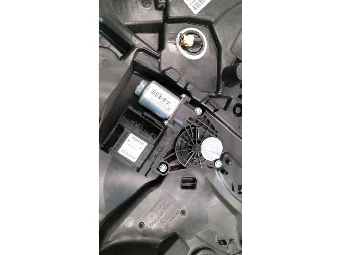 ELEVALUNAS DELANTERO IZQUIERDO VOLKSWAGEN GOLF 2009