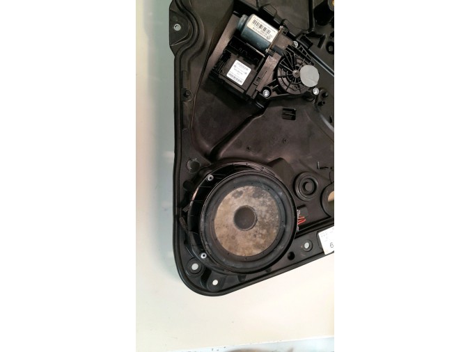 ELEVALUNAS DELANTERO IZQUIERDO VOLKSWAGEN GOLF 2009