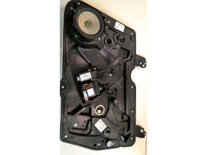 ELEVALUNAS DELANTERO DERECHO VOLKSWAGEN GOLF 2009