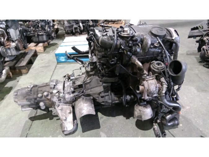 MOTOR CON ACCESORIOS Y CAJA DE CAMBIOS VOLKSWAGEN PASSAT 2000