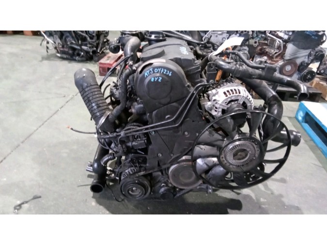 MOTOR CON ACCESORIOS Y CAJA DE CAMBIOS VOLKSWAGEN PASSAT 2000