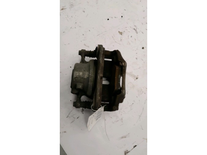 PINZA FRENO DELANTERA DERECHA BMW 520D 2017