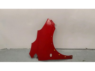 ALETA DELANTERA DERECHA OPEL KARL ROJA 2019