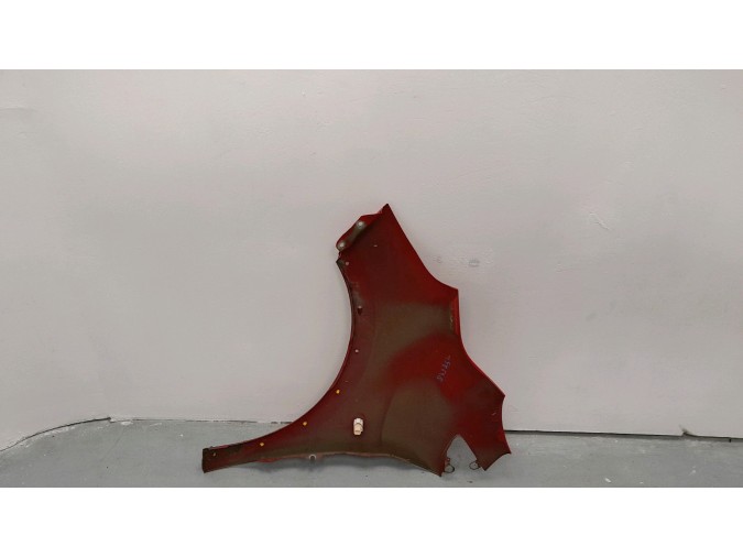 ALETA DELANTERA DERECHA OPEL KARL ROJA 2019