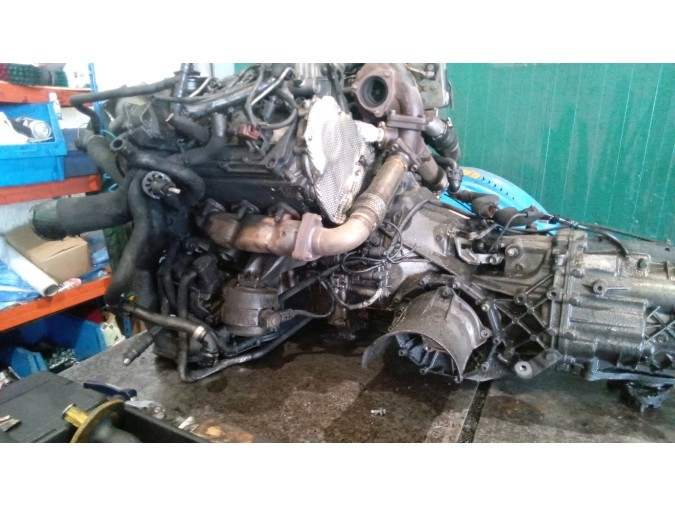 MOTOR CON ACCESORIOS Y CAJA DE CAMBIOS AUDI A4 2007
