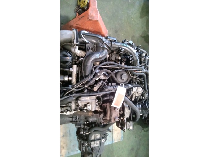 MOTOR CON ACCESORIOS Y CAJA DE CAMBIOS AUDI A4 2007