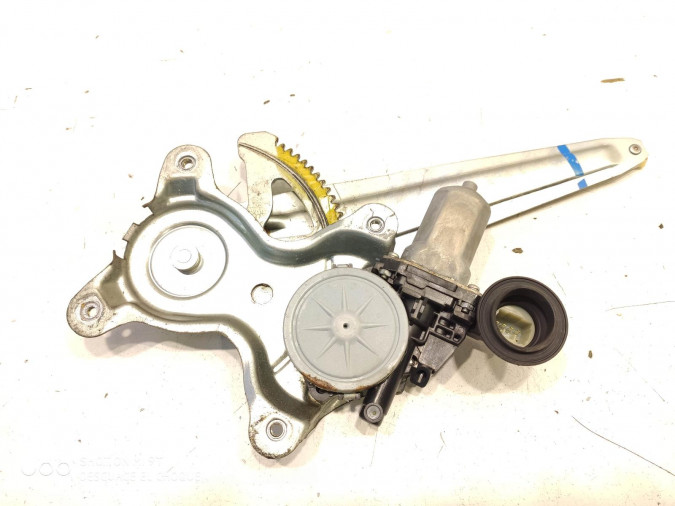 ELEVALUNAS TRASERO DERECHO LEXUS IS SERIES 2007