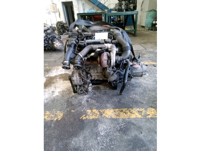 MOTOR CON ACCESORIOS Y CAJA DE CAMBIOS CITROEN C4