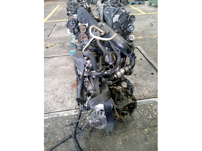 MOTOR CON ACCESORIOS SIN CAJA DE CAMBIOS FORD TRANSIT 2007