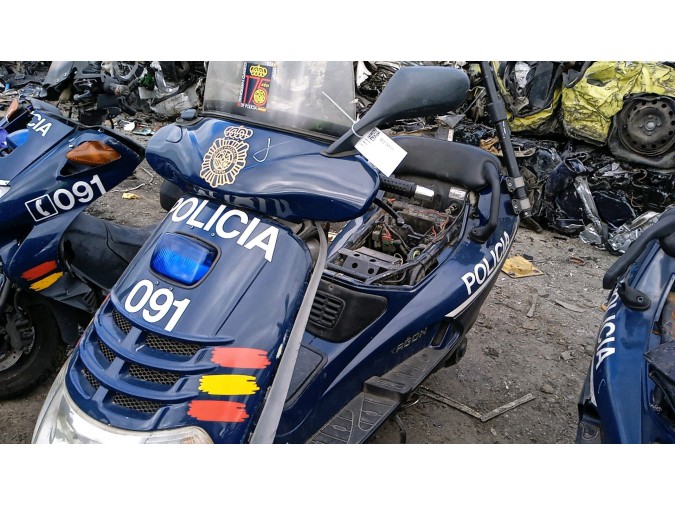 VARIOS PIAGGIO HEXAGON