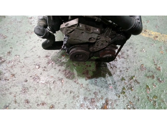 MOTOR CON ACCESORIOS Y CAJA DE CAMBIOS SKODA OCTAVIA 2007