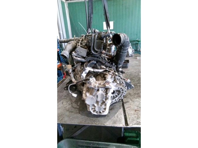MOTOR CON ACCESORIOS Y CAJA DE CAMBIOS HYUNDAI SONATA 2008