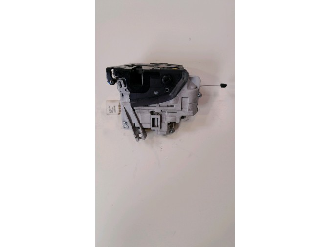CERRADURA PUERTA TRASERA IZQUIERDA SEAT ALTEA 2009