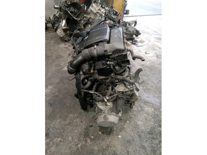 MOTOR CON ACCESORIOS Y CAJA DE CAMBIOS CITROEN XSARA PICASSO 2002