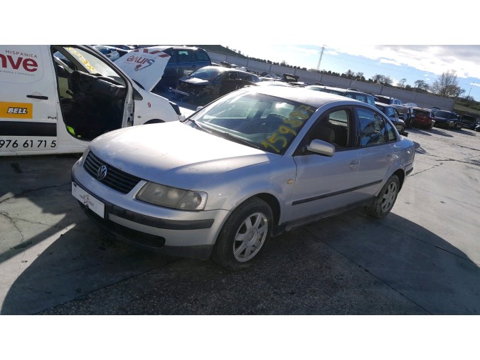 ALETA DELANTERA IZQUIERDA VOLKSWAGEN PASSAT 1999