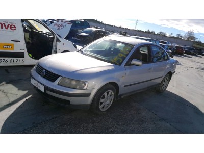 Motor VOLKSWAGEN PASSAT 1999