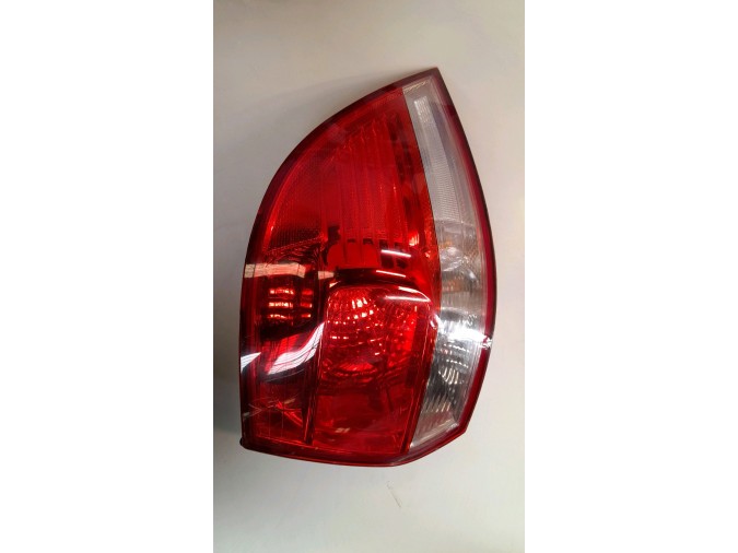 PILOTO TRASERO DERECHO VOLKSWAGEN GOLF 2010