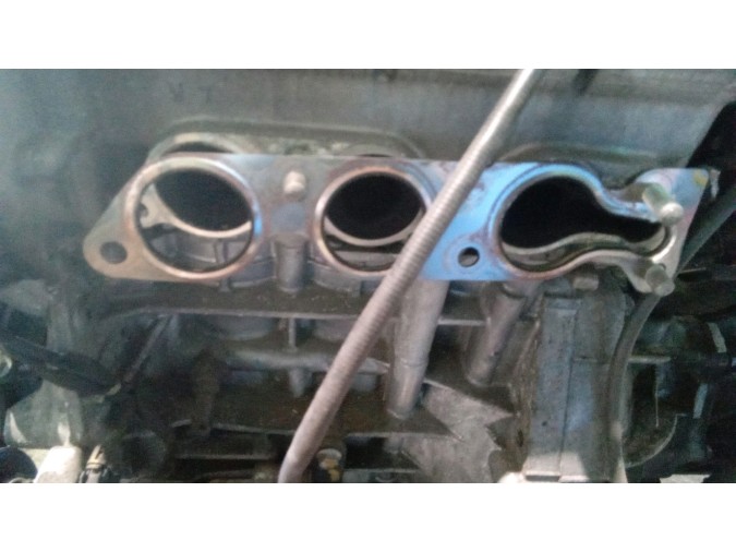 MOTOR CON ACCESORIOS Y CAJA DE CAMBIOS SUZUKI ALTO 2010