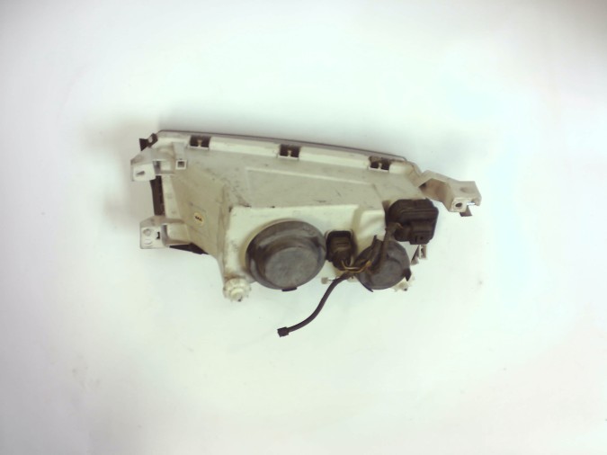 FARO DELANTERO IZQUIERDO SKODA OCTAVIA 2000