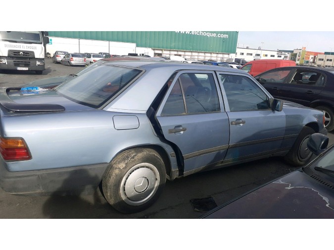MECANICA TRASERA MERCEDES 260 1987