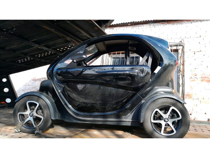 PILOTO TRASERO CENTRAL RENAULT TWIZY 2012