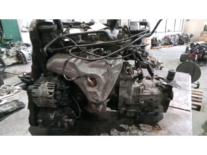 MOTOR CON ACCESORIOS Y CAJA DE CAMBIOS VOLKSWAGEN LUPO 2001