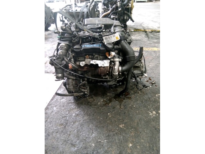MOTOR CON ACCESORIOS Y CAJA DE CAMBIOS CITROEN C4