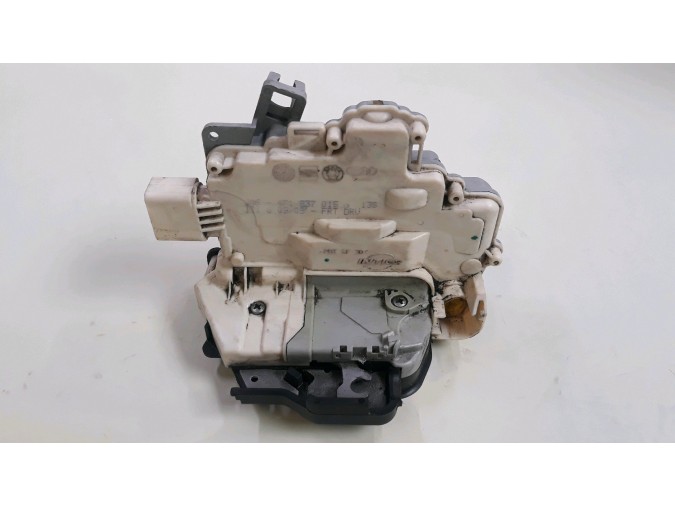 CERRADURA PUERTA DELANTERA IZQUIERDA AUDI A3 2005