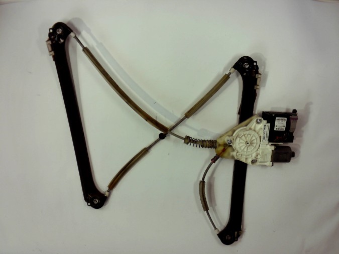 ELEVALUNAS DELANTERO IZQUIERDO AUDI A3 2005