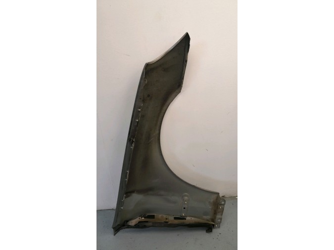 ALETA DELANTERA IZQUIERDA MERCEDES C 220 CDI GRIS 2006