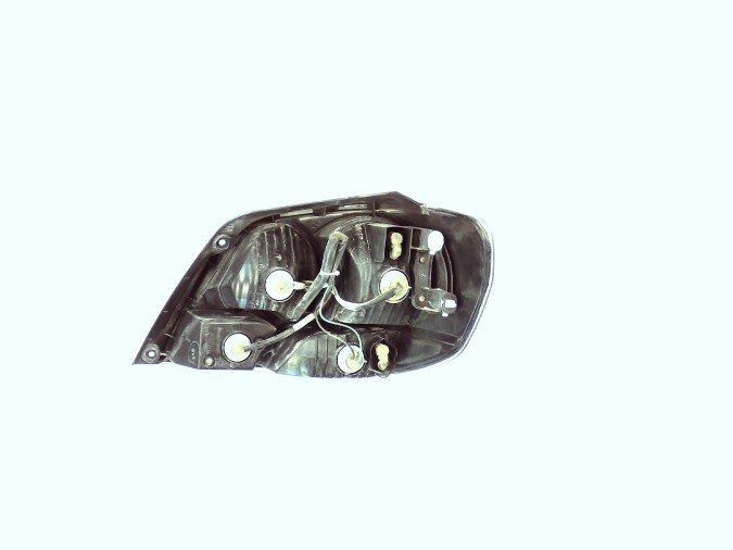 PILOTO TRASERO IZQUIERDO MITSUBISHI OUTLANDER 2003