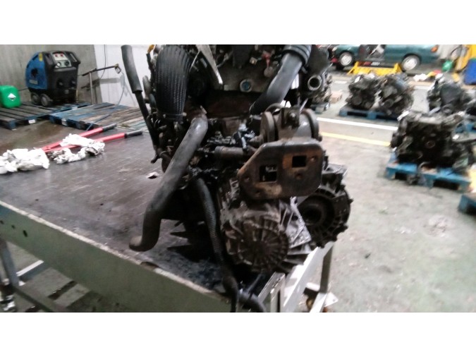 Motor HYUNDAI ACCENT 2002