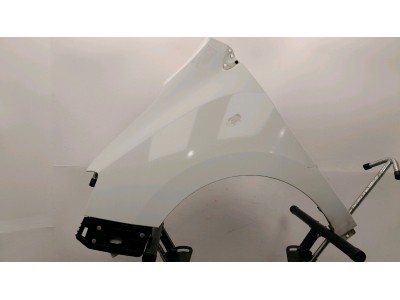 ALETA DELANTERA IZQUIERDA DACIA DOKKER BLANCO 2013