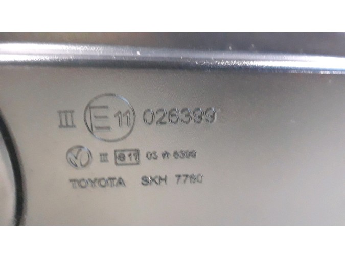 RETROVISOR DERECHO TOYOTA AVENSIS NEGRO 2010