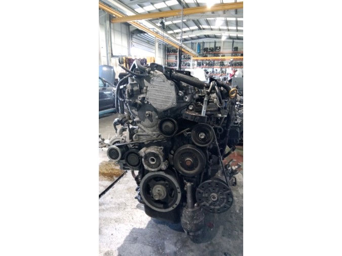 Motor TOYOTA AVENSIS