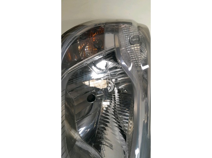 FARO DELANTERO DERECHO DACIA LODGY 2015