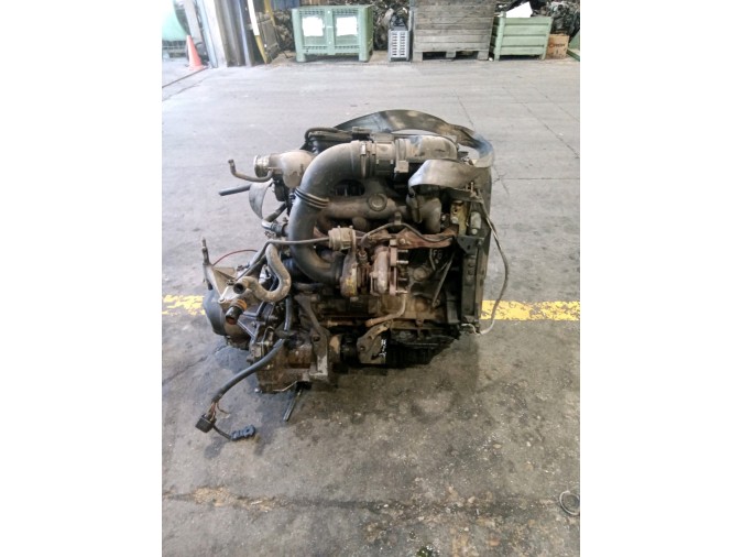 MOTOR CON ACCESORIOS Y CAJA DE CAMBIOS RENAULT MÉGANE SCENIC 2000