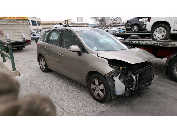 PRETENSOR CINTURÓN DELANTERO DERECHO RENAULT GRAND SCÉNIC 2011