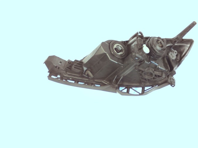 FARO DELANTERO DERECHO MAZDA 3 2008