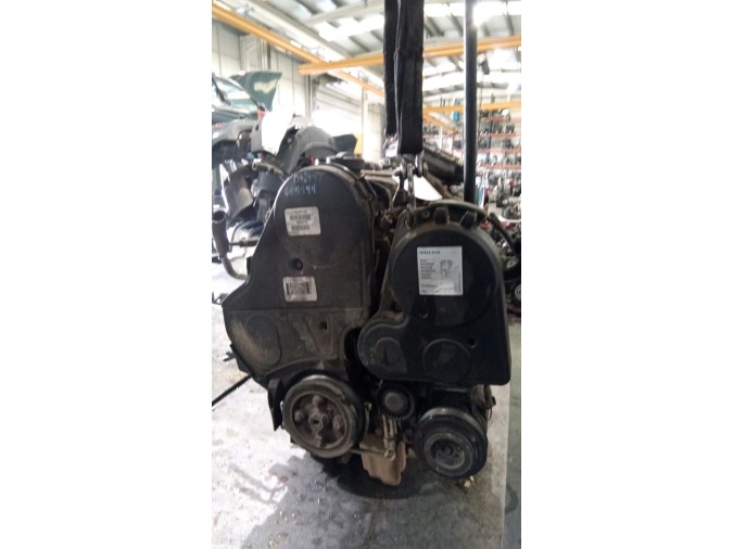 MOTOR CON ACCESORIOS Y CAJA DE CAMBIOS VOLVO XC90 2009