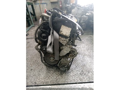 MOTOR CON ACCESORIOS Y CAJA DE CAMBIOS CITROEN C3