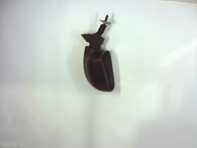 RETROVISOR IZQUIERDO DACIA SANDERO 2011