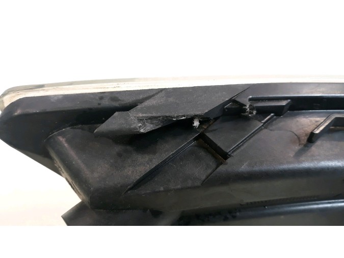 FARO ANTINIEBLA DELANTERO IZQUIERDO FORD MONDEO 2007