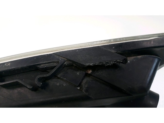 FARO ANTINIEBLA DERECHO FORD MONDEO 2007