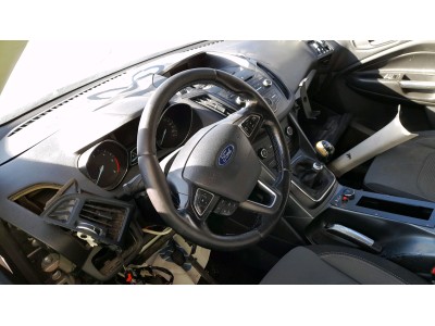 PUERTA DELANTERA DERECHA FORD KUGA 2016