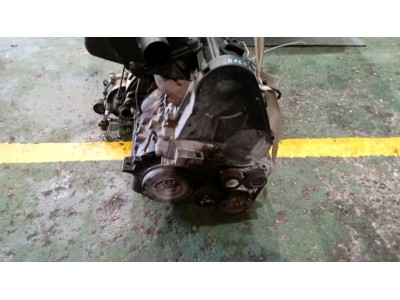 MOTOR CON ACCESORIOS Y CAJA DE CAMBIOS SKODA FELICIA 1998
