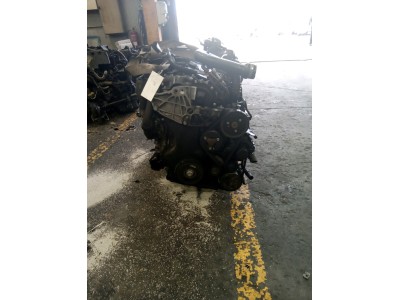 MOTOR CON ACCESORIOS Y CAJA DE CAMBIOS RENAULT TRAFIC