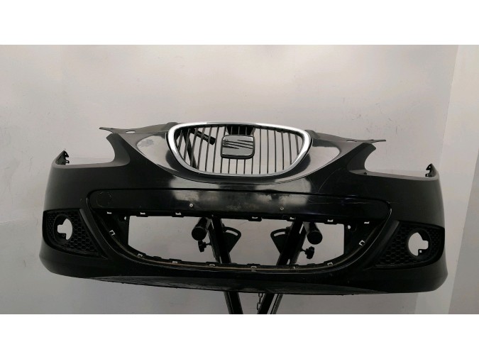PARAGOLPES DELANTERO SEAT LEON NEGRO 2006
